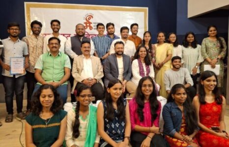 साहित्य परिषदेत तरुणाईच्या कवितेच्या सरी बरसल्या साहित्य परिषदेत तरुणाईच्या कवितेच्या सरी बरसल्या